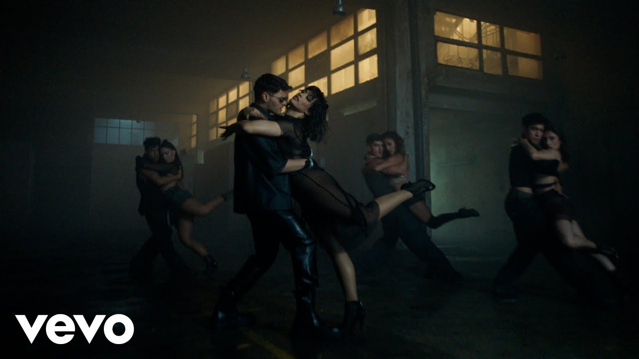 CHANEL Y ABRAHAM MATEO “Clavaito” | NIAFFS 2023